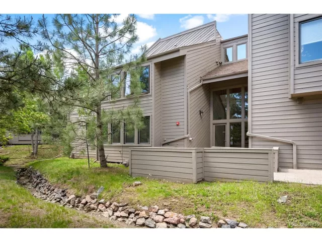 MLS: 2684253 Condo For Sale