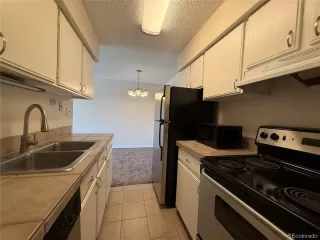 Photo #5: 2684755 Listing