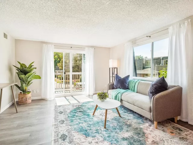 MLS: 2686363 Condo For Sale