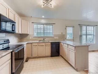 Photo #3: 2688472 Listing 