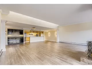 Photo #5: 2690279 Listing