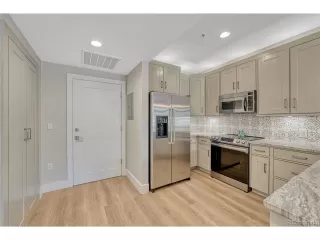 Photo #3: 2690668 Listing