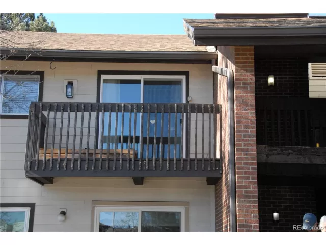 MLS: 2692638 Condo For Sale