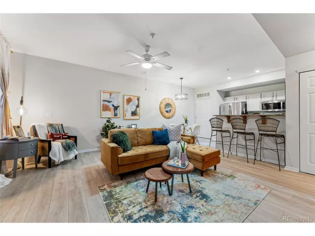 MLS: 2695757 Condo For Sale