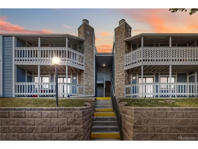 MLS: 2695759 Condo For Sale