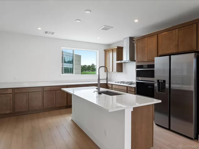 MLS: 2697021 Condo For Sale