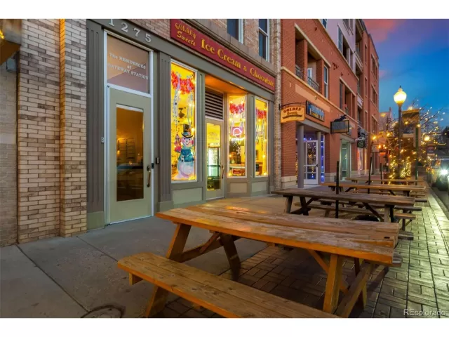 MLS: 2699481 Condo For Sale