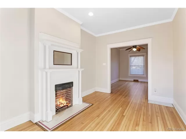 MLS: 2701395 Condo For Sale