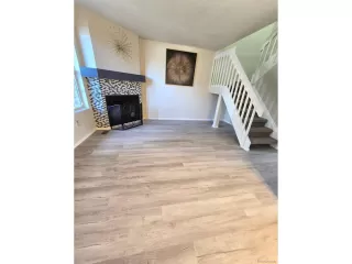 Photo #2: 2702825 Listing 