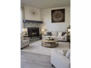 Photo #3: 2702825 Listing 