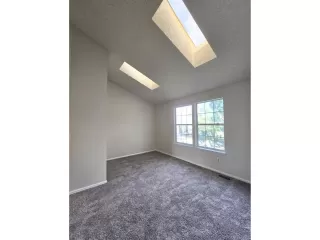 Photo #5: 2702825 Listing 