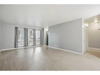 Photo #2: 2709786 Listing 