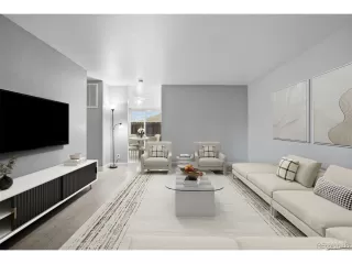 Photo #3: 2709786 Listing 