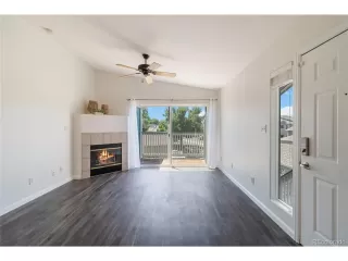 Photo #5: 2710276 Listing