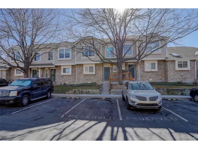 MLS: 2711179 Condo For Sale