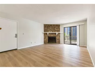 Photo #2: 2712768 Listing