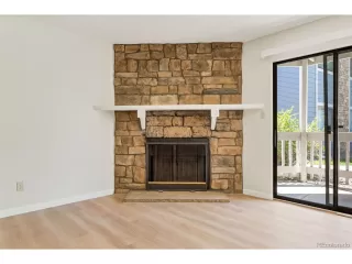 Photo #3: 2712768 Listing