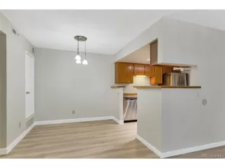 Photo #4: 2712768 Listing