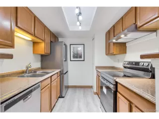 Photo #5: 2712768 Listing