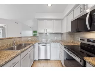 Photo #5: 2713302 Listing 