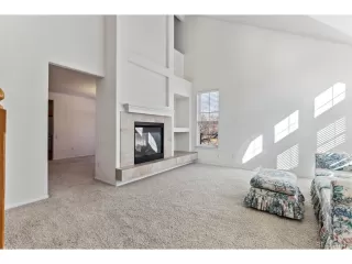 Photo #3: 2714219 Listing