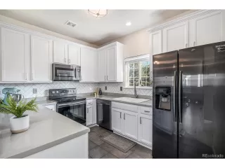 Photo #3: 2714564 Listing 