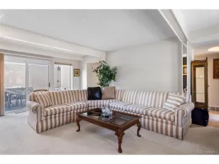 Photo #3: 2716208 Listing