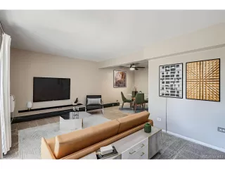 Browse active condo listings in WESTCHESTER SOUTH