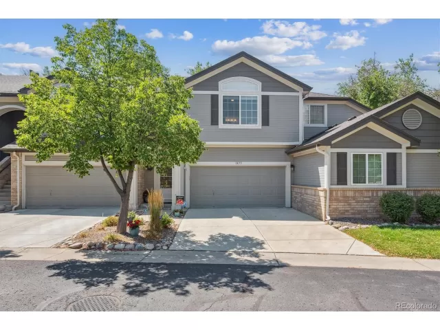 MLS: 2719021 Condo For Sale