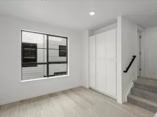 Photo #6: 2725783 Listing