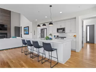 Photo #6: 2726150 Listing 