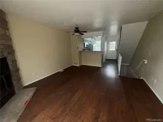 Photo #2: 2729117 Listing