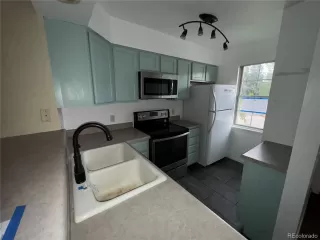 Photo #5: 2729117 Listing