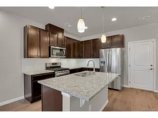 Photo #4: 2730768 Listing