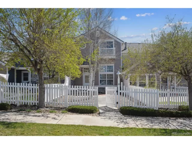 MLS: 2730977 Condo For Sale