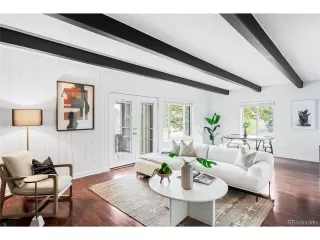 Photo #6: 2733931 Listing