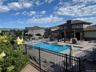 Photo #3: 2734009 Listing