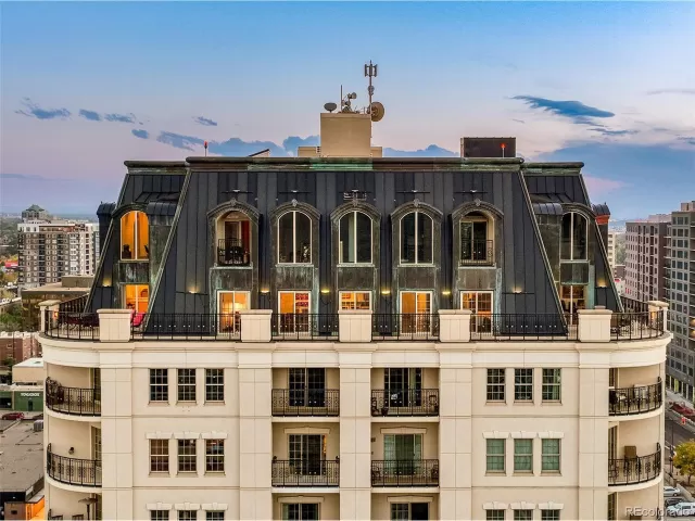 MLS: 2734461 Condo For Sale