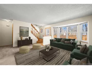 Photo #4: 2735337 Listing
