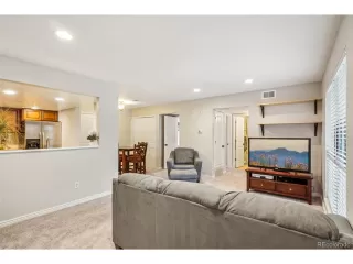 Photo #4: 2736940 Listing 