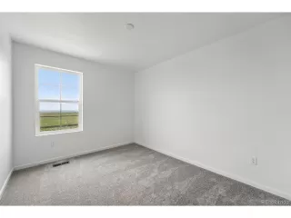 Photo #5: 2737766 Listing