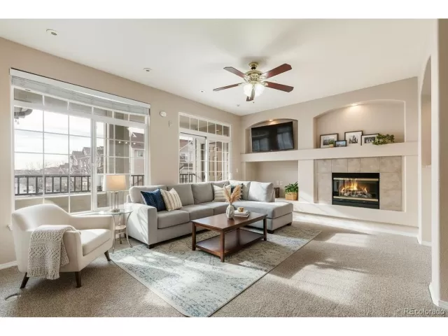 MLS: 2737817 Condo For Sale