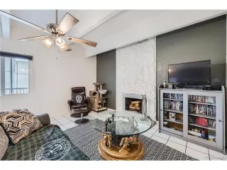 Photo #2: 2739508 Listing