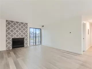 Photo #2: 2739760 Listing