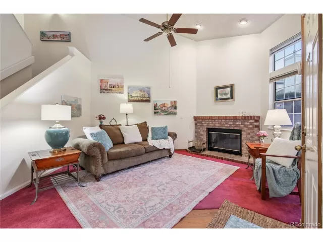 MLS: 2742519 Condo For Sale