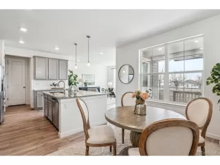 Photo #2: 2743104 Listing