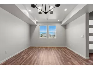 Photo #5: 2745819 Listing