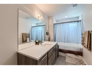 Photo #4: 2745925 Listing