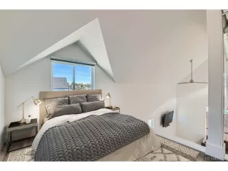 Photo #6: 2745925 Listing