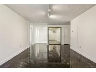 Photo #6: 2746970 Listing